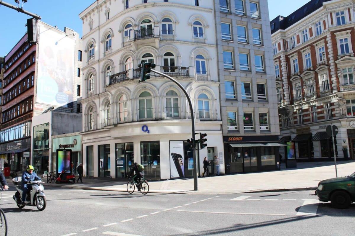 Hamburger Perle Am Gaensemarkt Und Binnenalster Luaran gambar